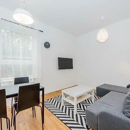 Apartament Cosy Near The Beach Parnawa